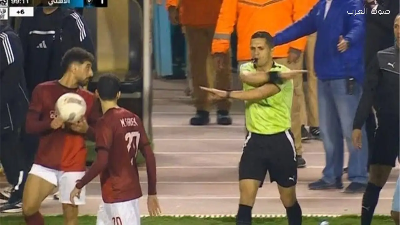 الأهلي ينتظر تحديثات حول محادثة الـ VAR وشكوى الحكم محمود وفا