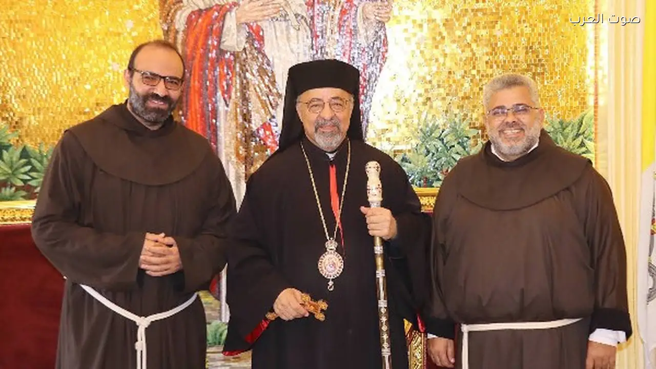 البطريرك إبراهيم إسحق يستقبل التهاني بعيد القيامة المجيد