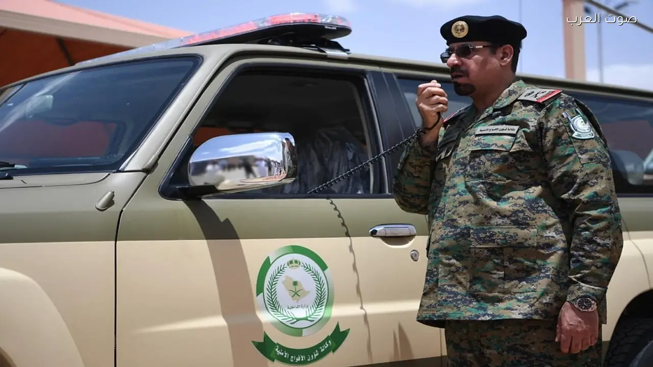 القبض على مواطن لنقله مخالفين لنظام أمن الحدود في جازان