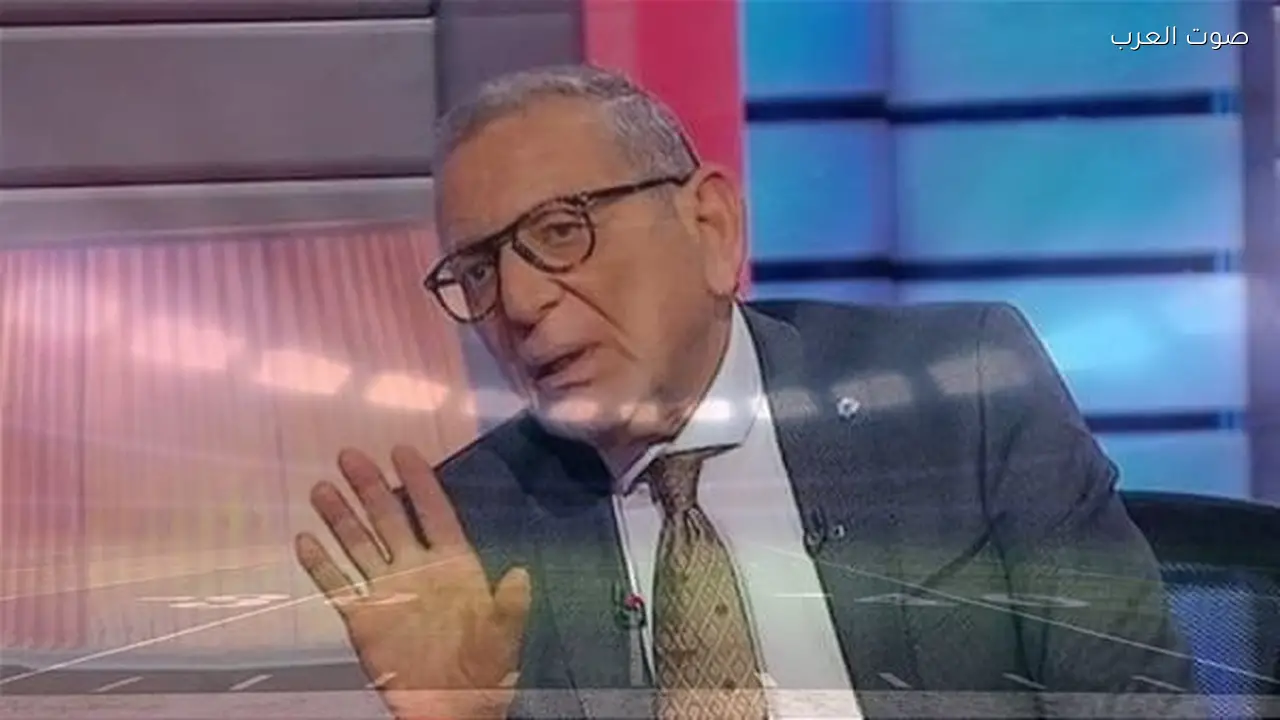 القيعي يكشف تفاصيل حديث الحكم “وفا” مع تريزيجيه