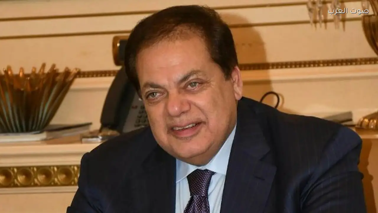 النائب محمد أبو العينين يكشف كواليس مباراة الأهلي وعلاقته بالزمالك