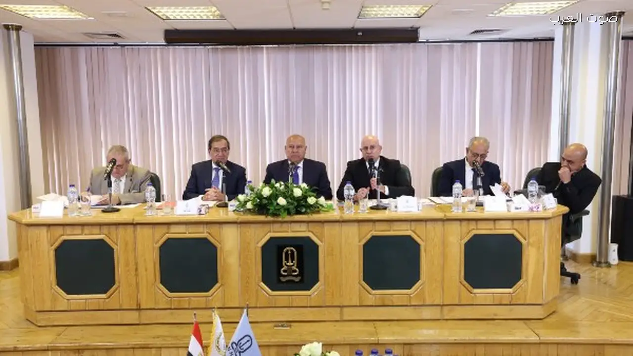 النقل: خطة لزيادة الأسطول التجاري البحري إلى 40 سفينة بحلول 2030