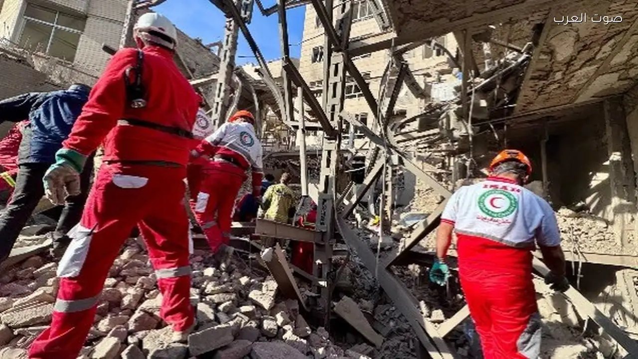 الهلال الأحمر الإيراني: تضرر 115 ألف منشأة مدنية