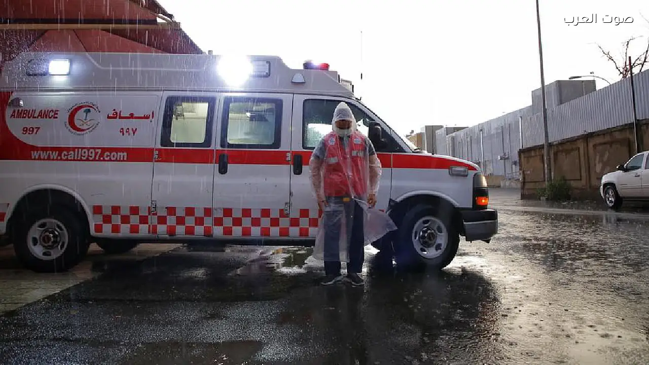 الهلال الأحمر بالرياض يعزز جاهزيته لمواجهة الأمطار