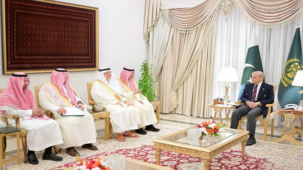 باكستان تؤكد التزامها بتعزيز التعاون مع السعودية في كافة المجالات