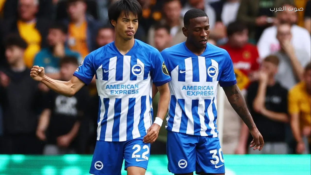 برايتون يتفوق على بيرنلي بهدف في الشوط الأول