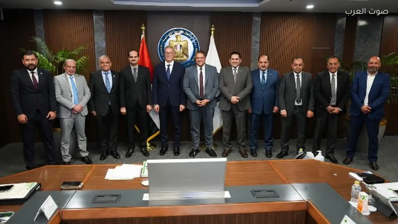 تحويل 30 ألف سيارة للعمل بالغاز الطبيعي في 2025 بزيادة 61%