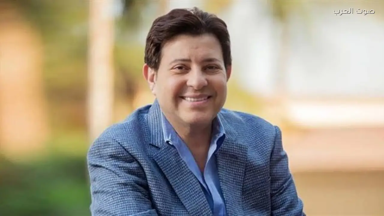 تطورات جديدة في صحة الفنان هاني شاكر وفق مصدر مقرب