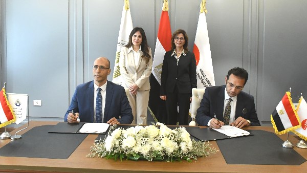 تعاون بين الإسكان والأكاديمية الوطنية لتدريب القيادات الجديدة