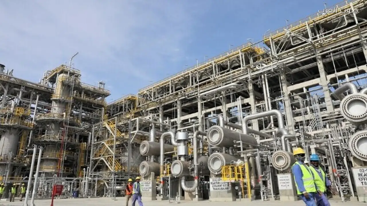 توتال إنرجي توقف العمل في مصفاة رئيسية شرق السعودية