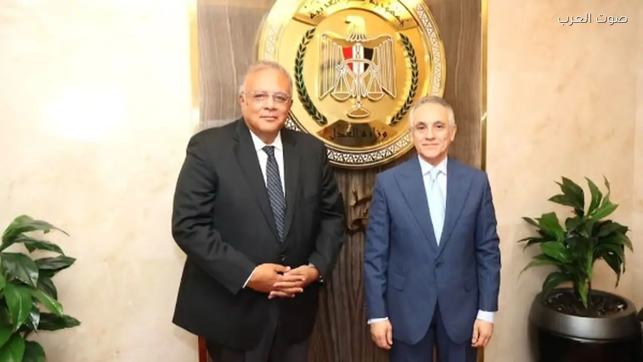 جمال الدين ووزير العدل يبحثان تعزيز حقوق الإنسان في مصر