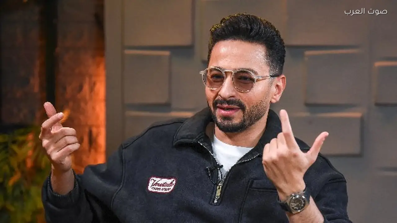 حمادة هلال يتعرض لموقف محرج مع مطرب معروف