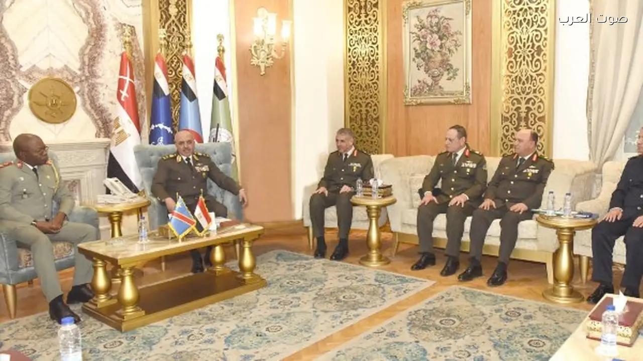 رئيس الأركان المصري يبحث التعاون العسكري مع نظيره الكونغولي
