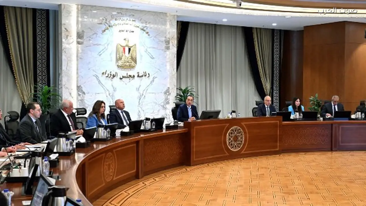 رئيس الوزراء يراجع تقدم مشروعي رأس وشمس الحكمة بالساحل الشمالي