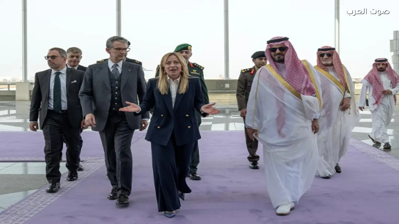 رئيسة وزراء إيطاليا تصل جدة لبحث التعاون المشترك