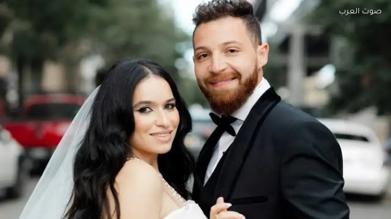 زوجة محمود حجازي تفوز بحكم نفقة لطفلها