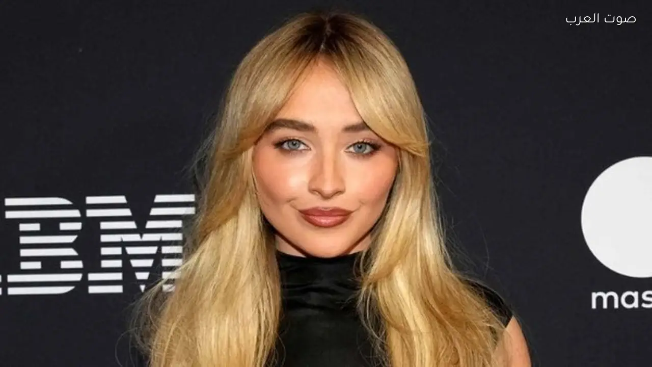 سابرينا كاربنتر تتعرض لانتقادات بسبب تعليقها عن الزغروطة في كوتشيلا