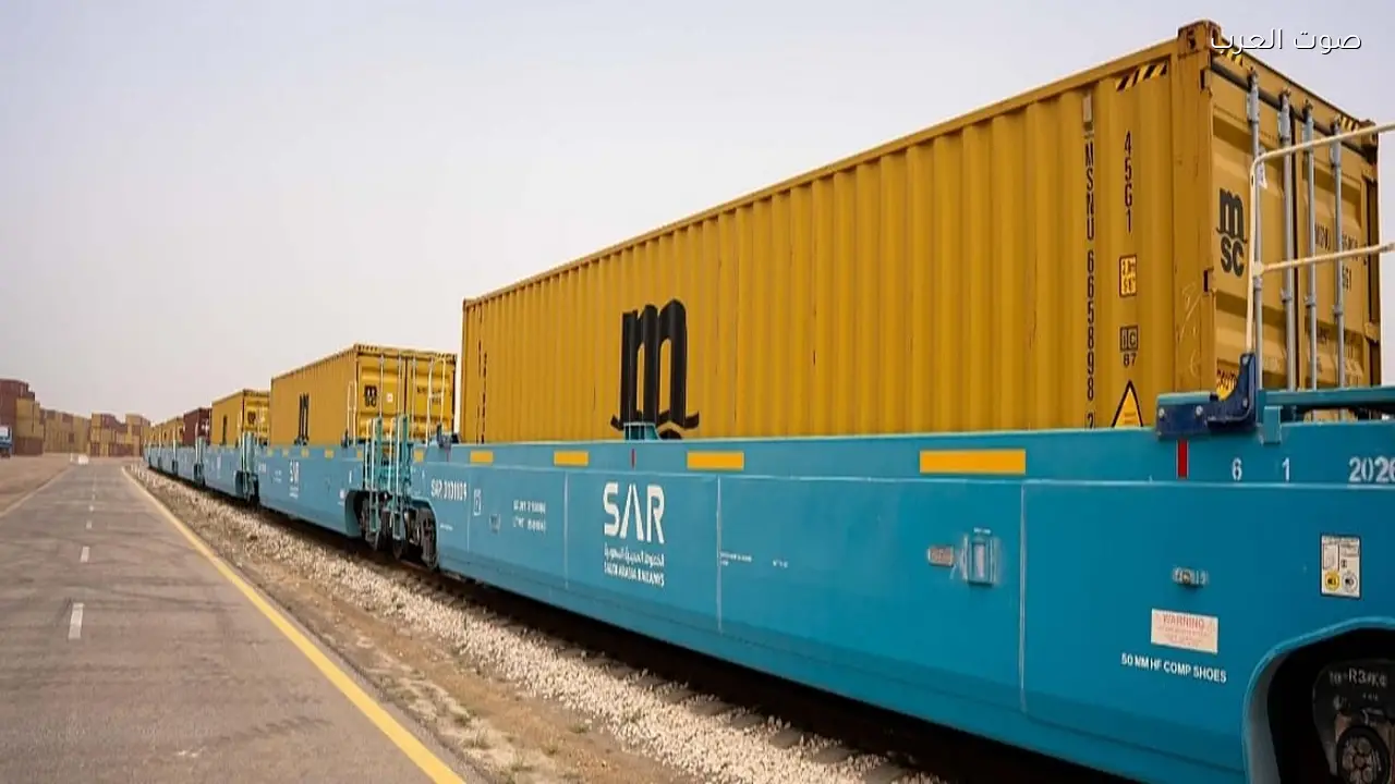«سار» تعلن عن 400 حاوية لنقل البضائع عبر موانئ السعودية