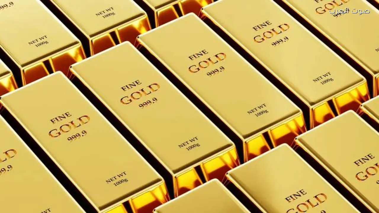 سعر الذهب اليوم يرتفع مع تراجع مخاوف التضخم وانخفاض أسعار النفط