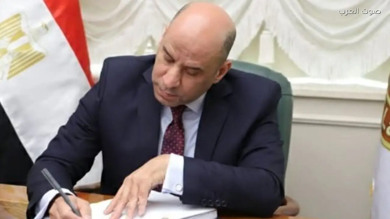 صرف 1.77 مليون جنيه لـ 366 عامل غير منتظم في مصر