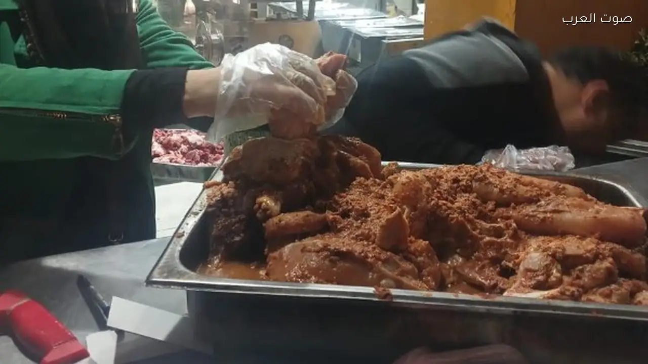 ضبط 156 طنًا من اللحوم المخالفة في مارس وتحري 961 محضرًا