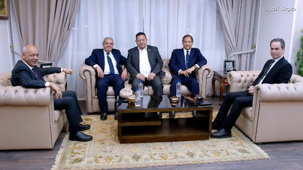 ضيوف حفل تأبين فهمي عمر يصلون إلى ماسبيرو