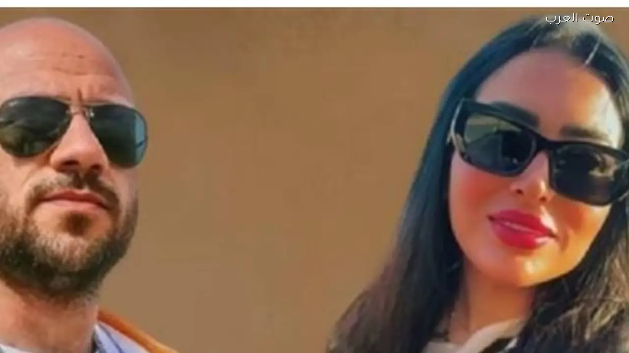 طليقة أحمد مكي تثير الجدل بتصريحات عن حبها له