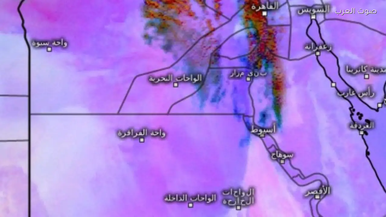 عاصفة ترابية تتجه نحو القاهرة وتحذيرات من انعدام الرؤية في 5 مناطق