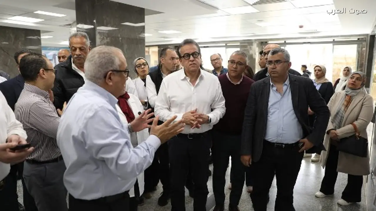 عبد الغفار يتفقد مستشفى مدينة نصر ويحث على استكمال تطويرها