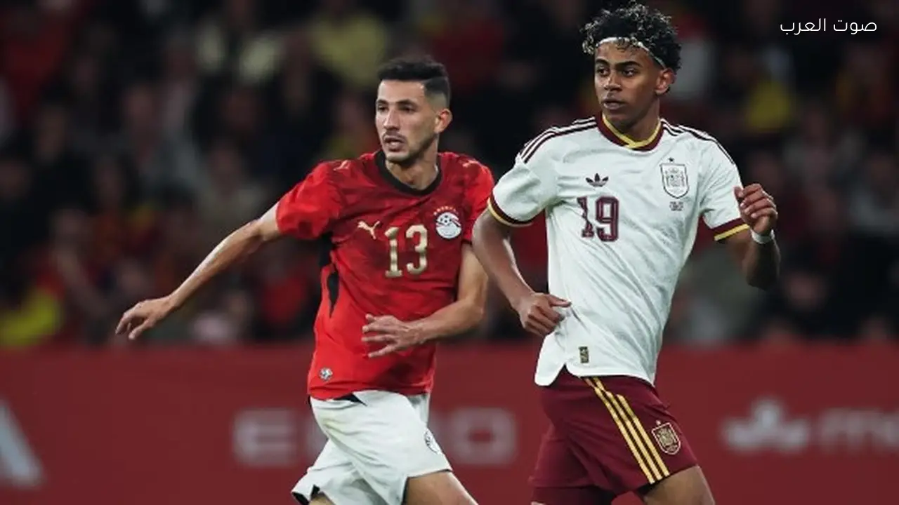 فتوح يتصدر الصحف الإسبانية بعد غياب يامال عن التألق