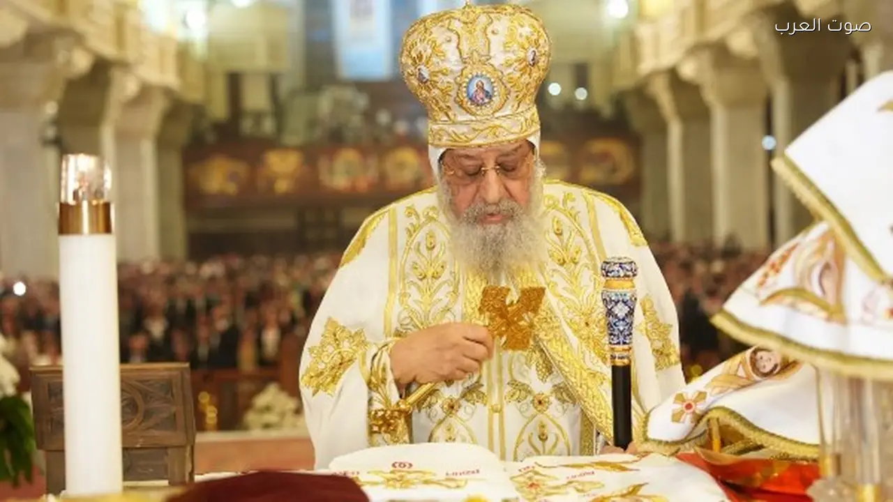 قداس القيامة بالعباسية بحضور البابا تواضروس
