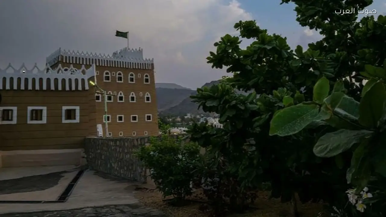 قصر العان بنجران وجهة سياحية تعكس التراث وجمال الطبيعة