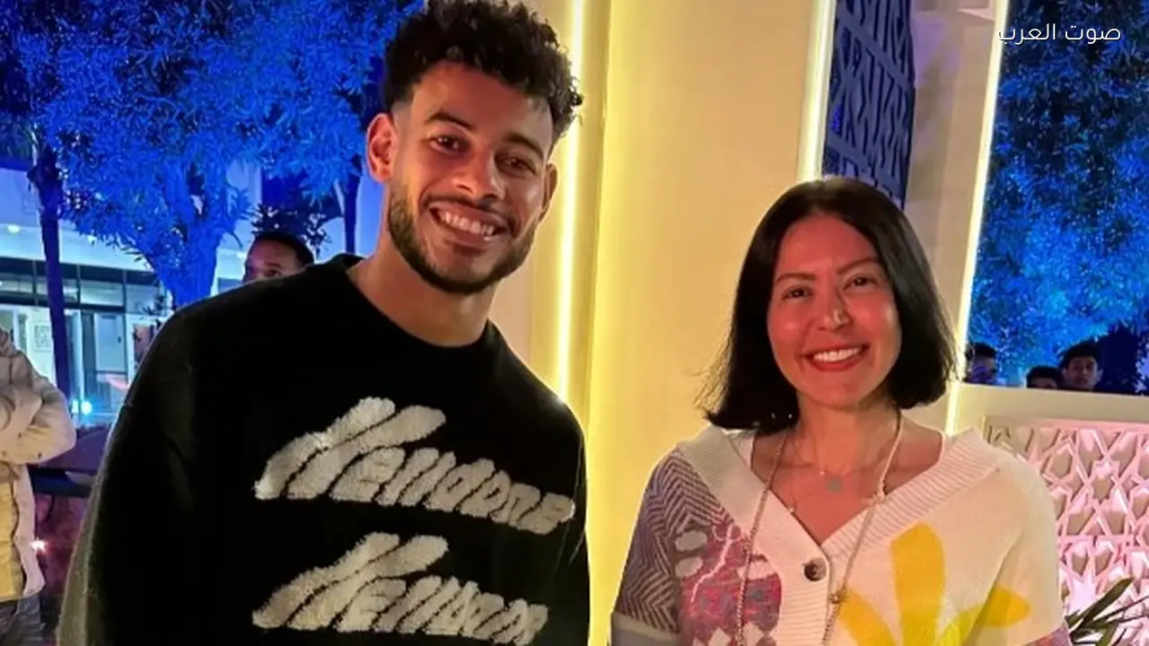 لقاء الخميسي تتألق مع دونجا في ظهور جديد