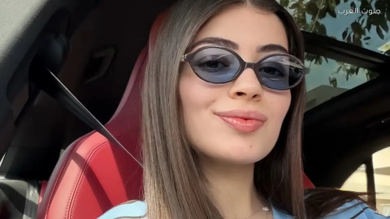 ليلى زاهر تتألق بإطلالة كاجوال مميزة