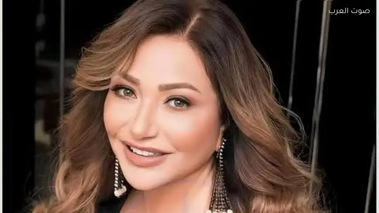 ليلى علوي تهنئ المسيحيين بعيد القيامة وتدعو للسلام والمحبة