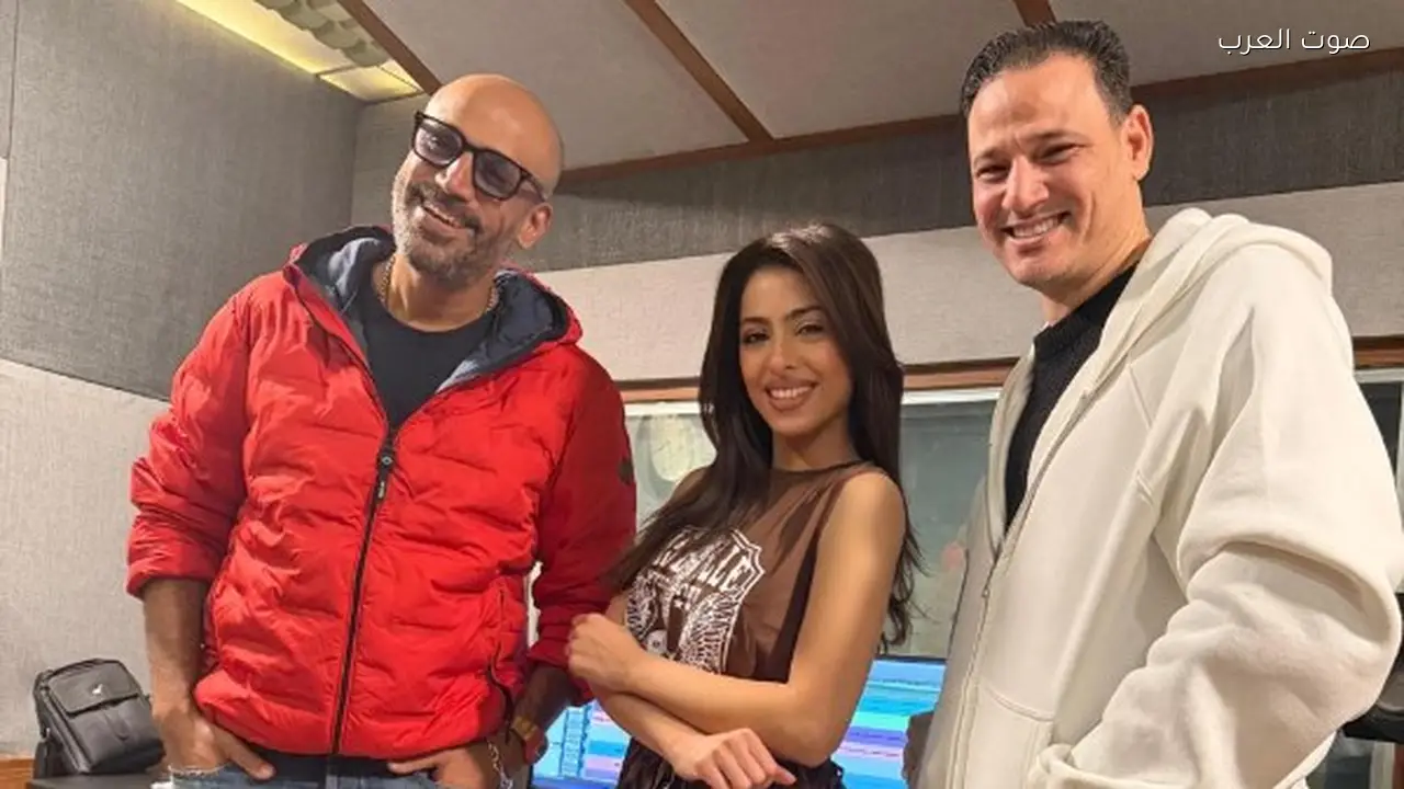 محمد يحيى يراهن على صوت سارة محجوب بعد نجاحاته مع عمرو دياب وإليسا وحماقي