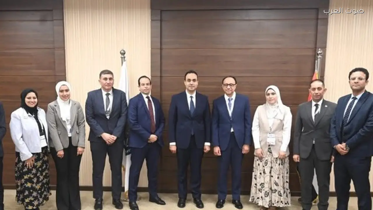 مذكرة تفاهم بين البترول وسيمنس إنرجي لتحسين كفاءة الطاقة وخفض الانبعاثات