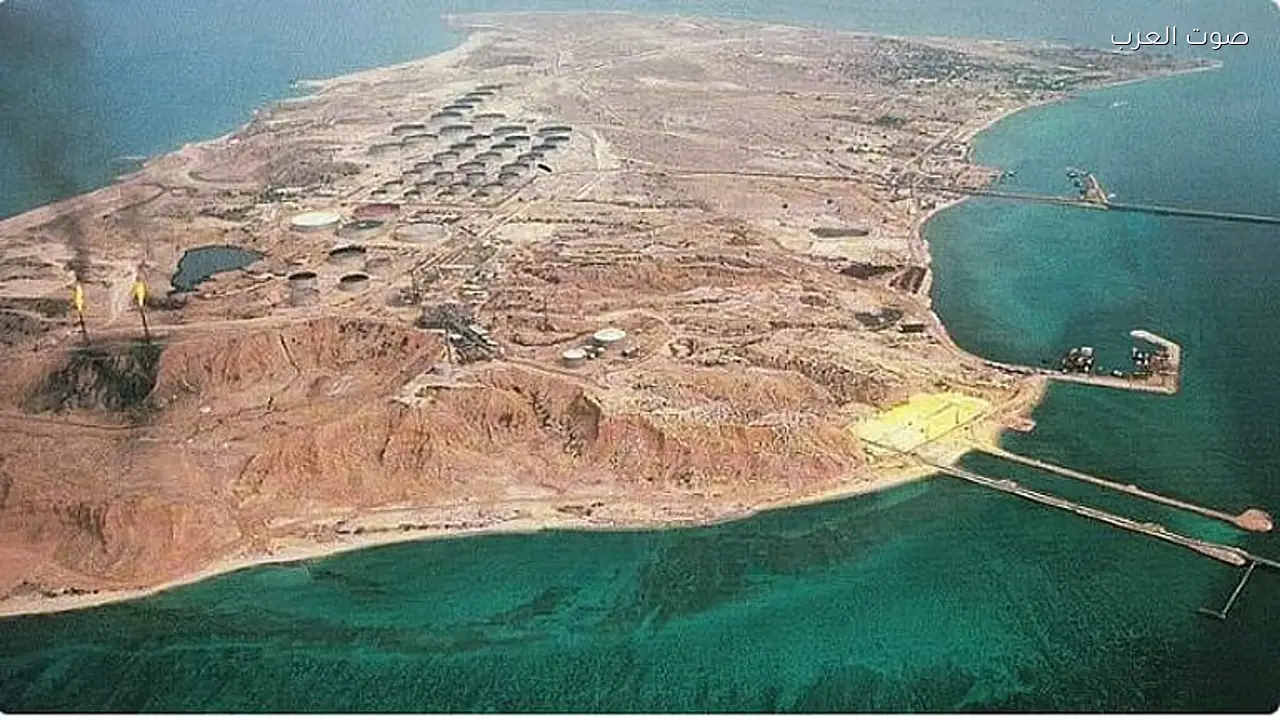 مسؤول أمريكي يؤكد: لا حاجة لغزو جزيرة «خرج» لخنقها