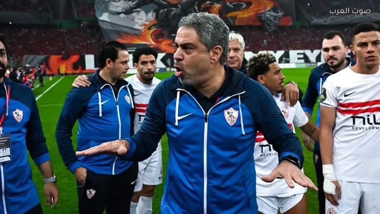 معتمد جمال يحفز اللاعبين قبل مواجهة بلوزداد