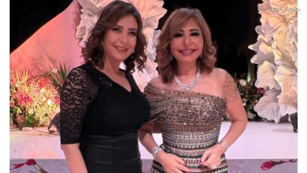 منال سلامة تهنئ لميس الحديدي بخطوبة نجلها نور