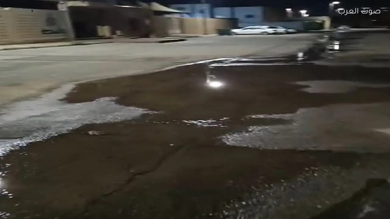 مياه تتسرب من الثانوية الثالثة بالنهضة في البكيرية وتؤرق الأهالي