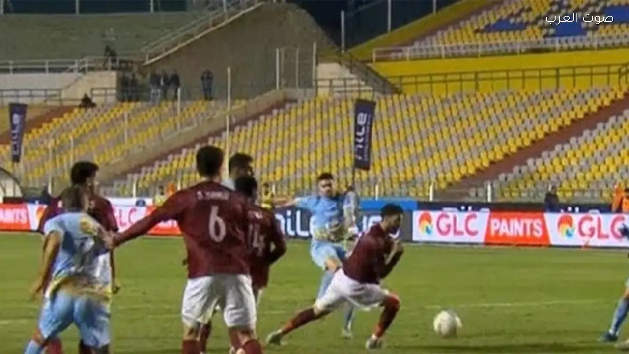 ناصر عباس: حكم الفار يتحمل مسؤولية كبيرة في المباريات