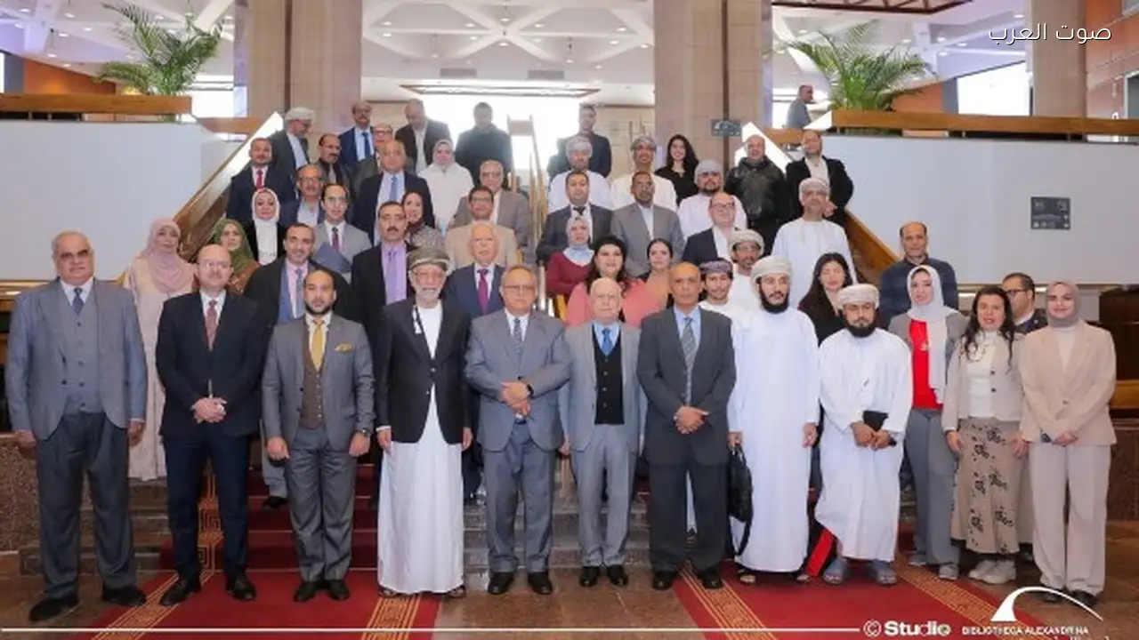 ندوة حول الترجمة البريطانية لتاريخ عُمان والمشرق العربي