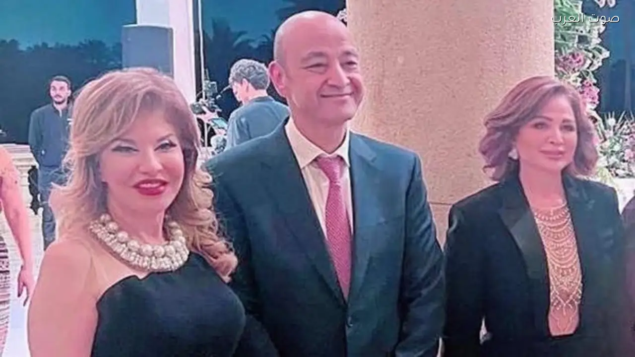 هالة سرحان تشيد بعمرو أديب في حفل زفاف ابنه