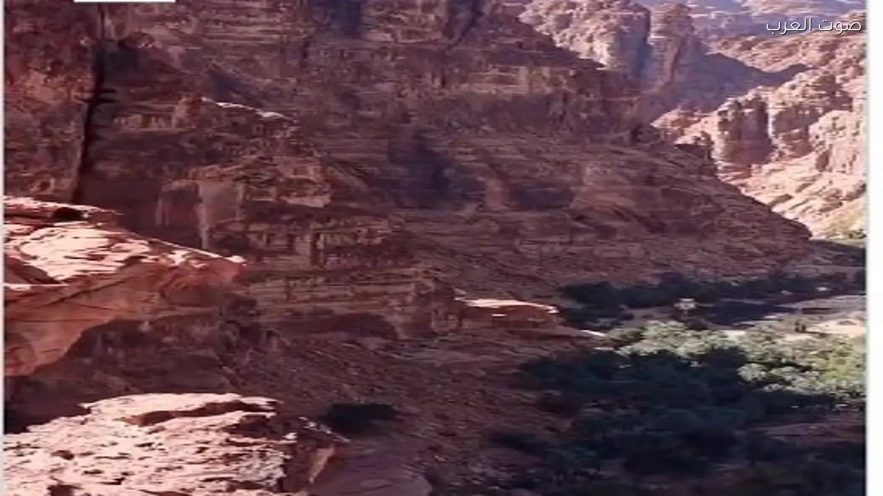 وادي الديسة بتبوك وجهة سياحية طبيعية جذابة للزوار