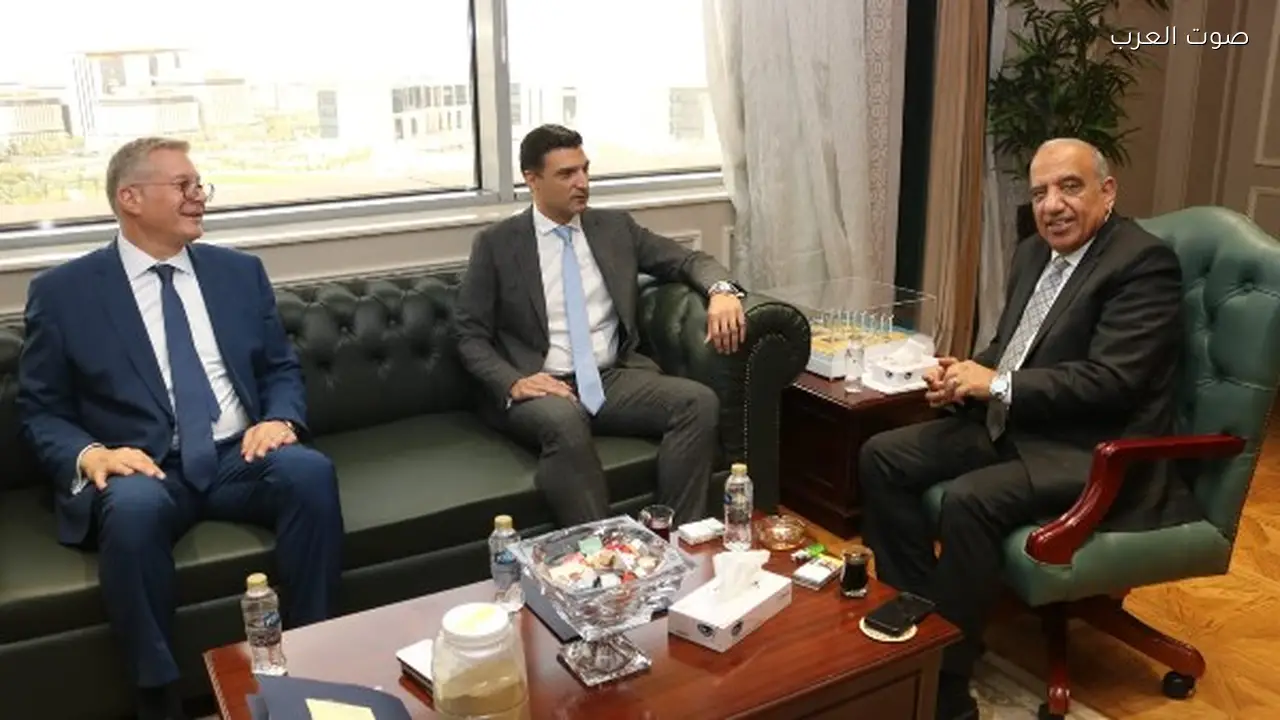 وزراء الكهرباء والبترول والصناعة يتفقون على توفير الطاقة للتنمية الصناعية