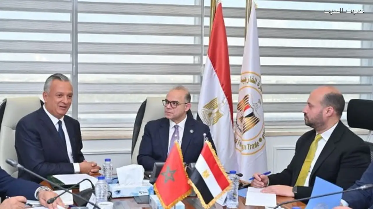 وزير الاستثمار يدرس ربط البورصات والمقاصات لتعزيز التجارة البينية