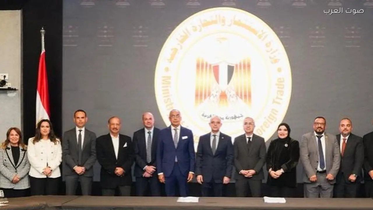 وزير الاستثمار يشارك في تسوية بين مساهمي «مصر إيطاليا القابضة» بقيمة 100 مليار جنيه