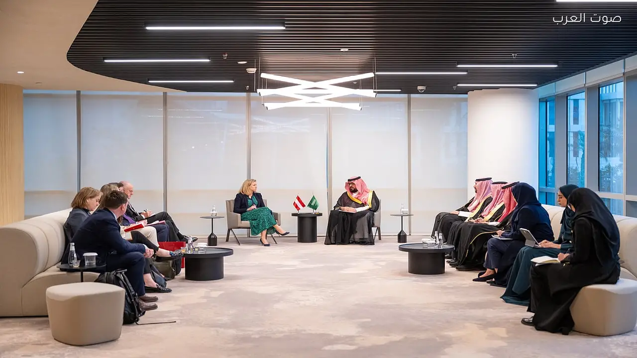 وزير الاقتصاد السعودي يبحث تعزيز التعاون مع وزيرة الاقتصاد النمساوية