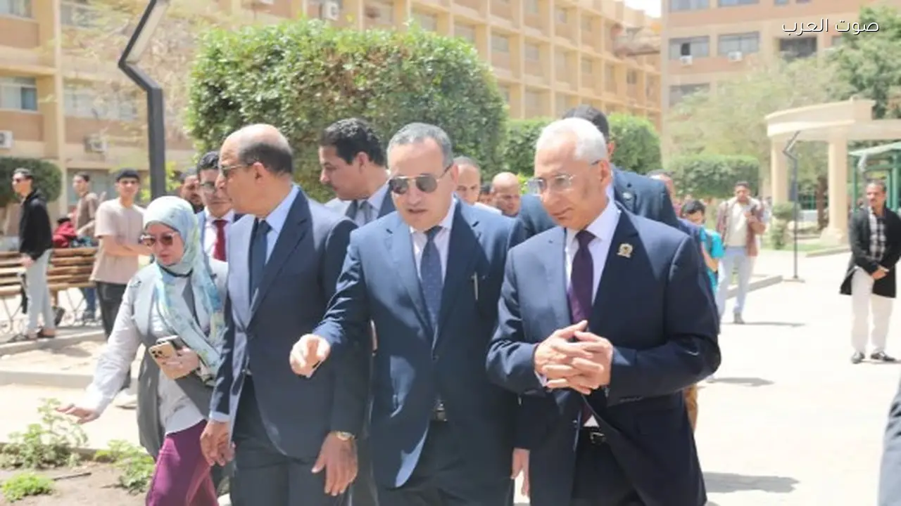 وزير التعليم العالي ومحافظ المنيا يتفقدان الجامعة التكنولوجية
